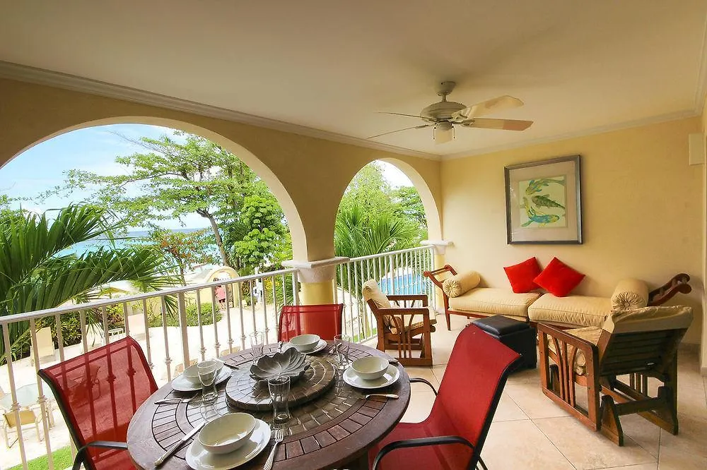 מלון קרייסט צ'רץ' Sapphire Beach Condominiums