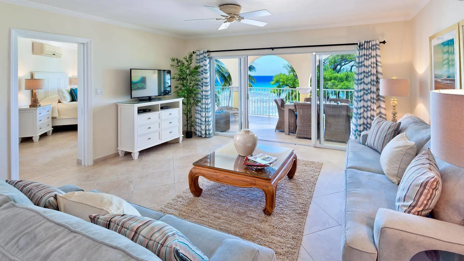 קרייסט צ'רץ' Sapphire Beach Condominiums