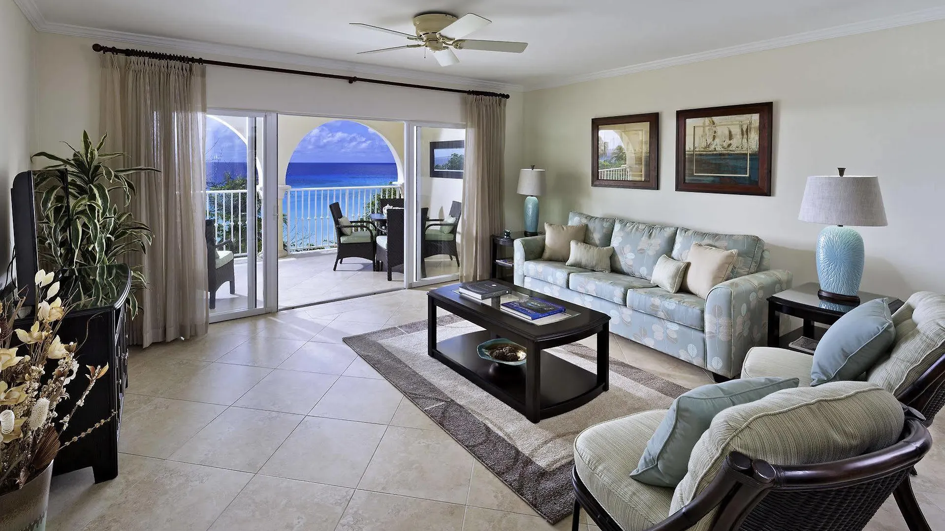 קרייסט צ'רץ' Sapphire Beach Condominiums 4*, קרייסט צ'רץ'