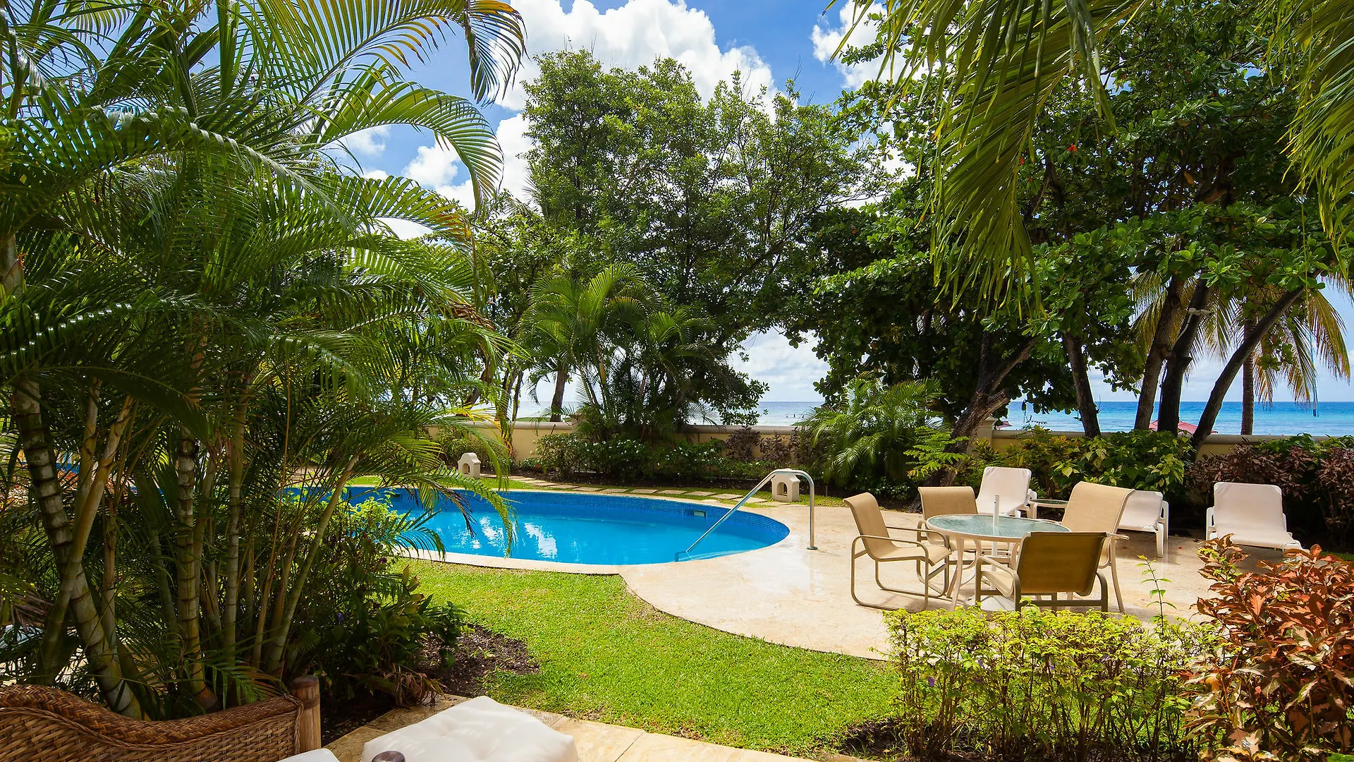 קרייסט צ'רץ' Sapphire Beach Condominiums מלון